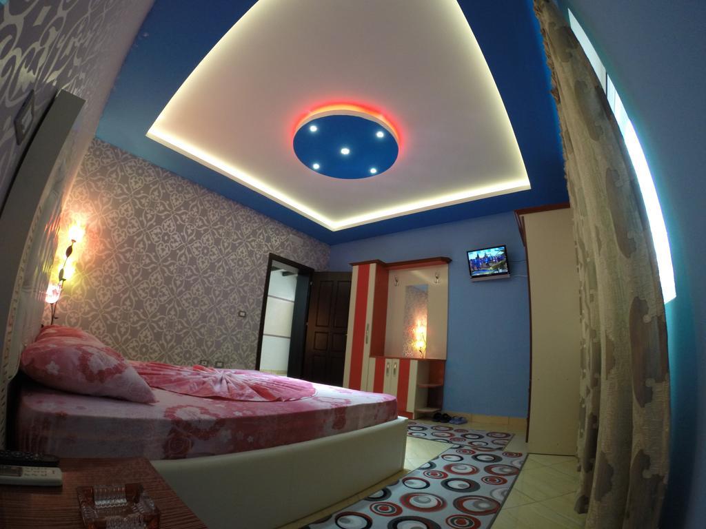 Hotel Buza New Shtoj Zimmer foto